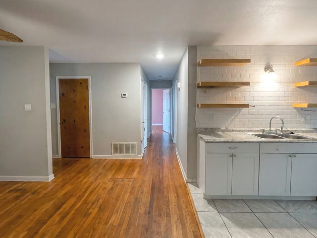 3934 Portsmouth Dr, San Antonio, TX 78223