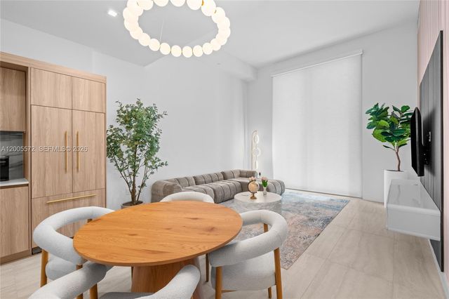 77 SE 5 507, Miami, FL 33131