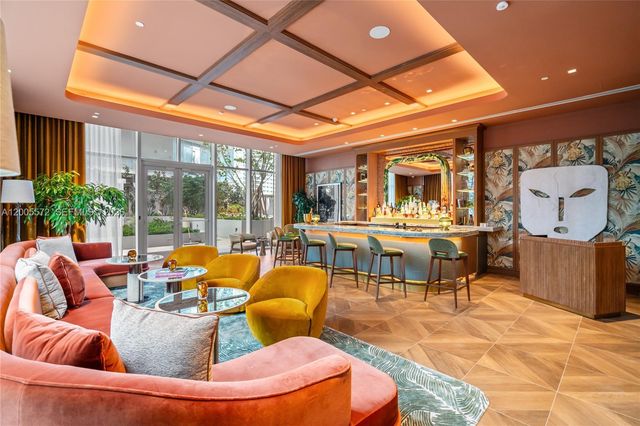 77 SE 5 507, Miami, FL 33131