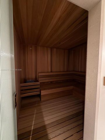 77 SE 5 507, Miami, FL 33131