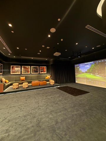 77 SE 5 507, Miami, FL 33131