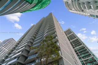 77 SE 5 507, Miami, FL 33131