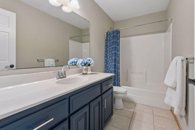 254 Jaspers Circle S, Chaska, MN 55318