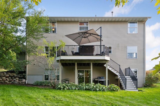 254 Jaspers Circle S, Chaska, MN 55318