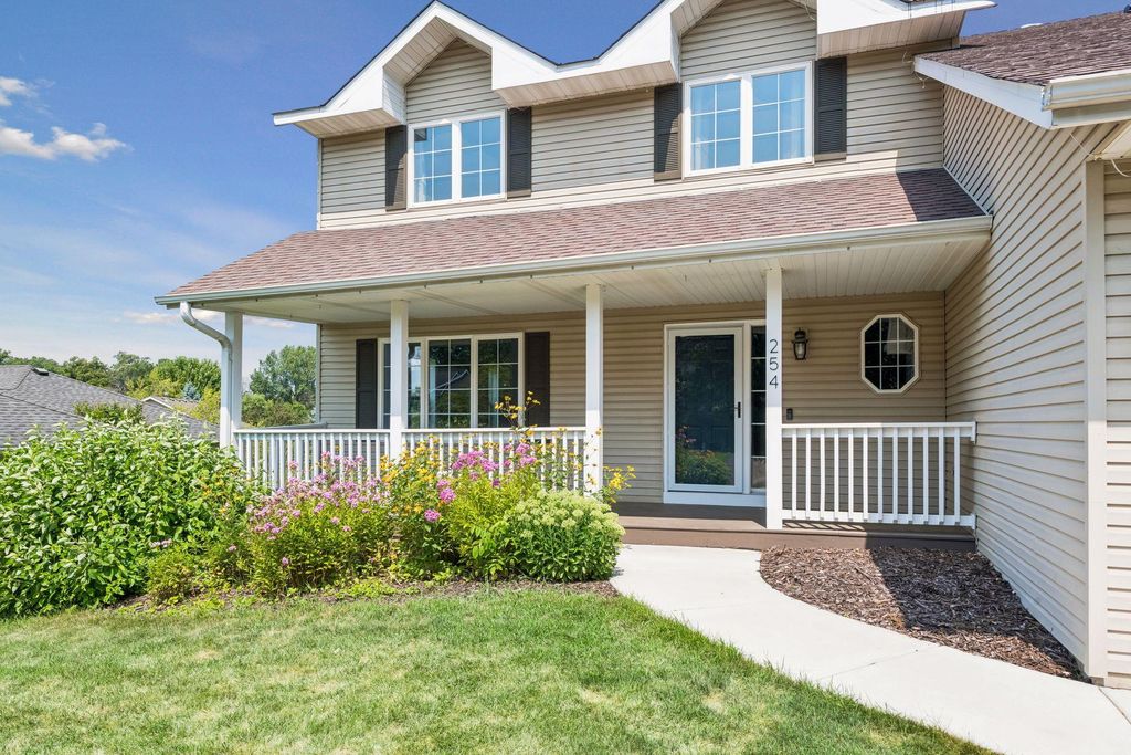 254 Jaspers Circle S, Chaska, MN 55318 — photo 2