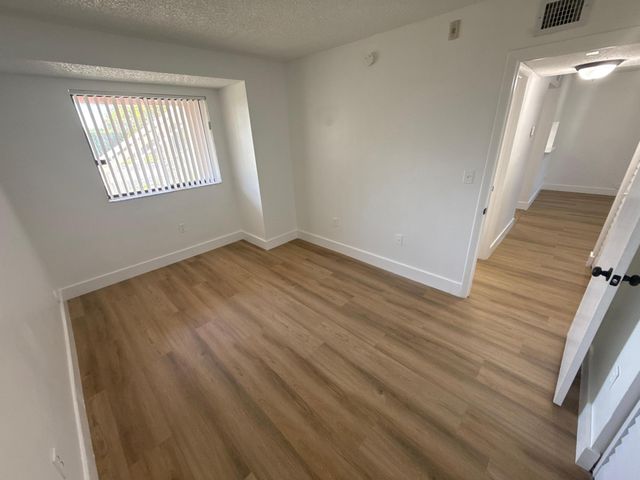 5200 NW 31st Avenue 64, Fort Lauderdale, FL 33309