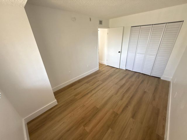 5200 NW 31st Avenue 64, Fort Lauderdale, FL 33309