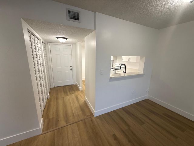 5200 NW 31st Avenue 64, Fort Lauderdale, FL 33309