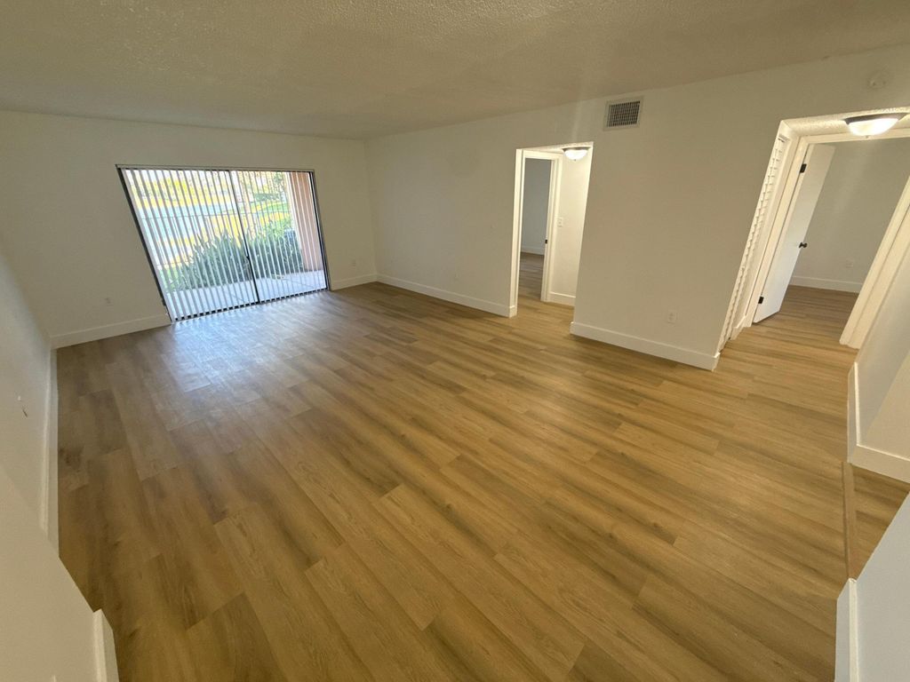 5200 NW 31st Avenue 64, Fort Lauderdale, FL 33309