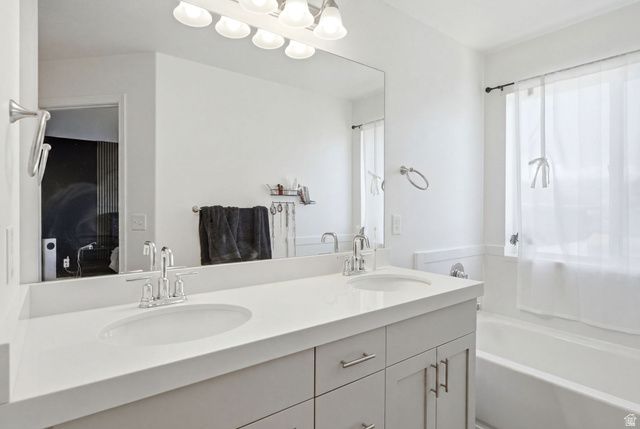 4854 E LAKE CORNER DR, Eagle Mountain, UT 84005