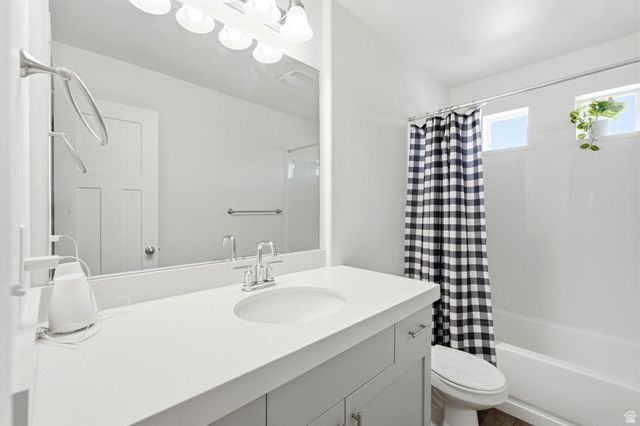 4854 E LAKE CORNER DR, Eagle Mountain, UT 84005