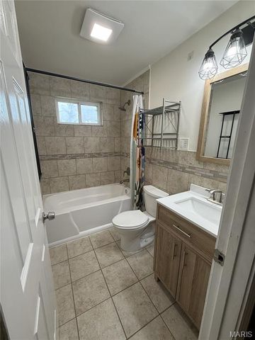 1512 Columbia Road, Dupo, IL 62239