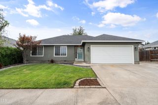 79 Osprey Drive, Eagle Point, OR 97524
