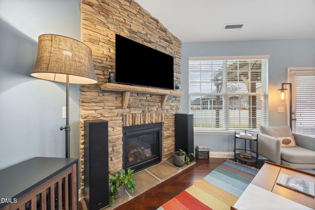 2453 Glenkirk Drive, Burlington, NC 27215