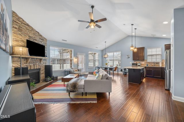 2453 Glenkirk Drive, Burlington, NC 27215