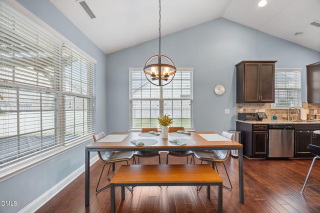 2453 Glenkirk Drive, Burlington, NC 27215