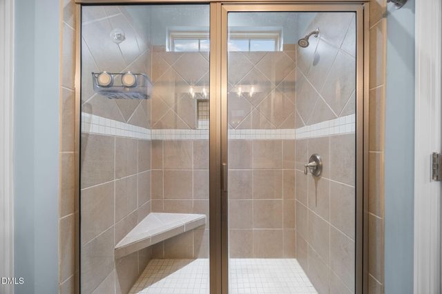 2453 Glenkirk Drive, Burlington, NC 27215