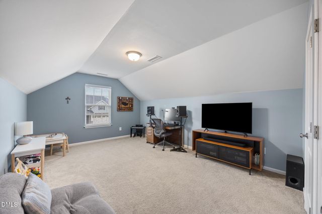 2453 Glenkirk Drive, Burlington, NC 27215