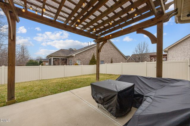 2453 Glenkirk Drive, Burlington, NC 27215