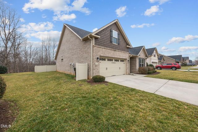 2453 Glenkirk Drive, Burlington, NC 27215