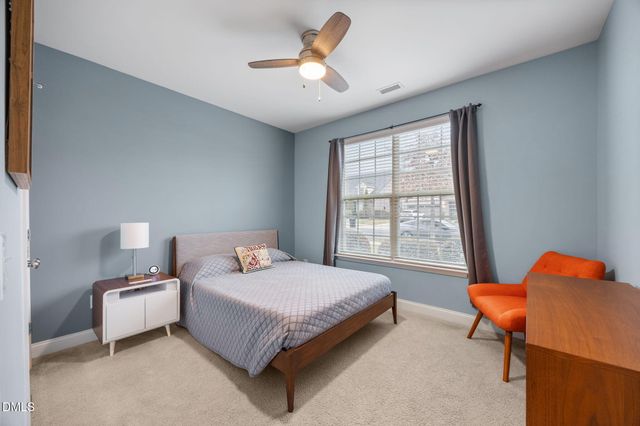 2453 Glenkirk Drive, Burlington, NC 27215