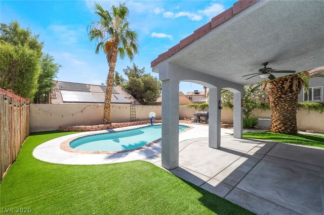 9594 Collinsleap Court, Las Vegas, NV 89123