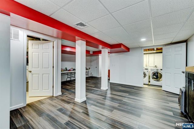 6 Hansen 6, Wayne, NJ 07470