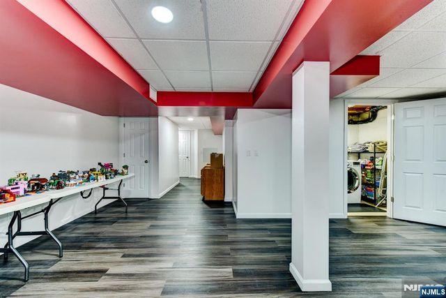 6 Hansen 6, Wayne, NJ 07470