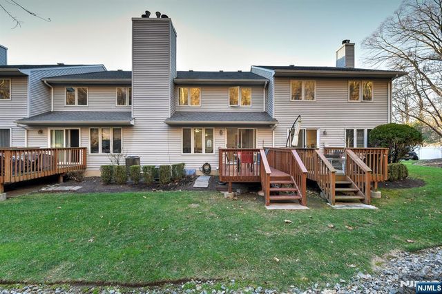 6 Hansen 6, Wayne, NJ 07470