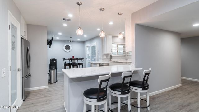 10023 W SHASTA Drive, Sun City, AZ 85351