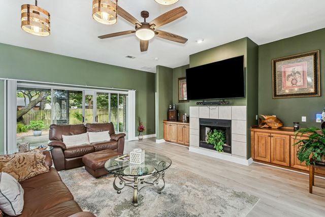 2583 Stormy Circle, Navarre, FL 32566