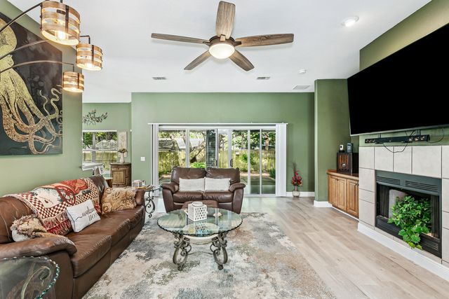 2583 Stormy Circle, Navarre, FL 32566