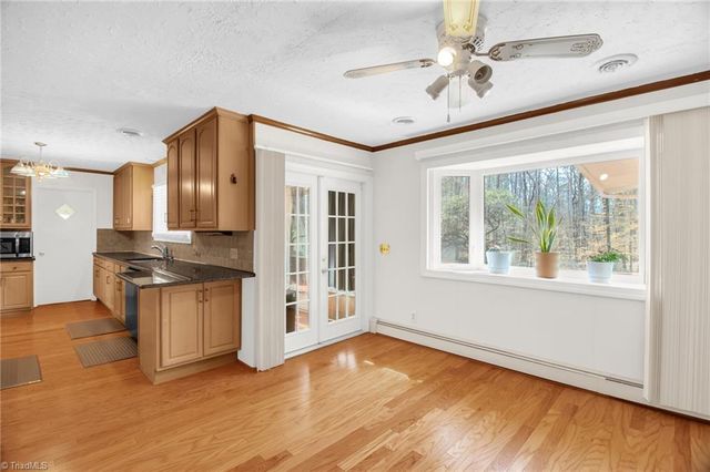 4220 Farlow Drive, Greensboro, NC 27406