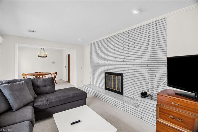 4220 Farlow Drive, Greensboro, NC 27406