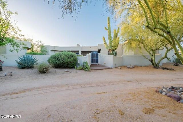 25249 N RANCH GATE Road, Scottsdale, AZ 85255