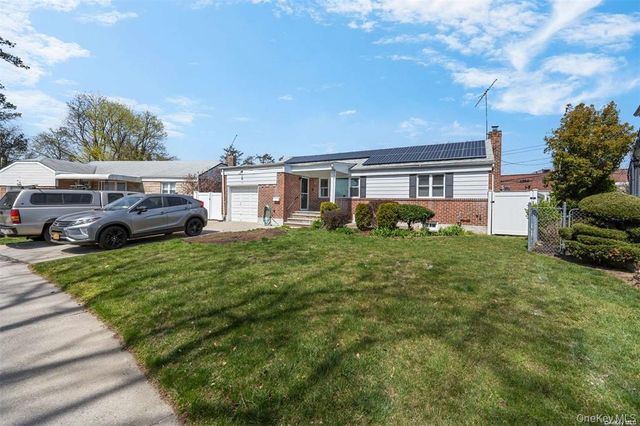 74 Caroline Avenue, Elmont, NY 11003
