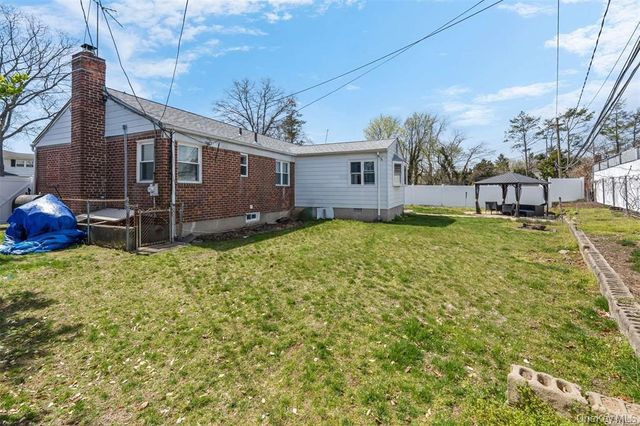 74 Caroline Avenue, Elmont, NY 11003