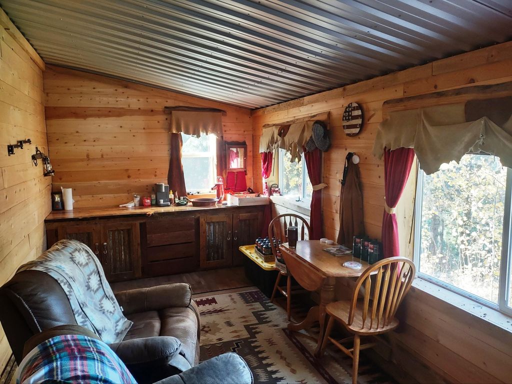 1733 Old CC Rd, Addy, WA 99101 photo 5