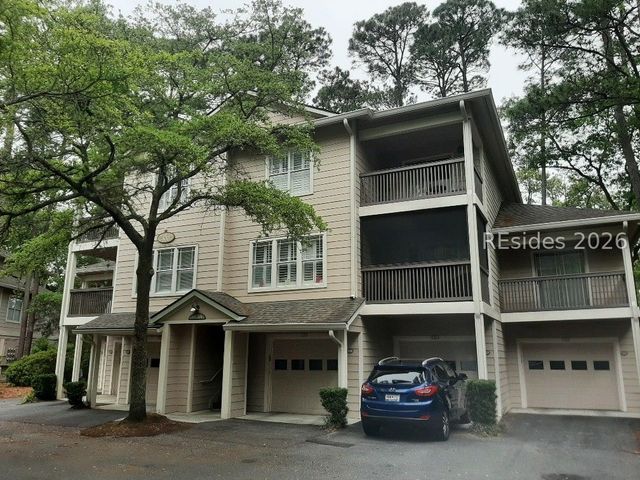 30 Paddle Boat Ln Apt 302, Hilton Head Island, SC 29928