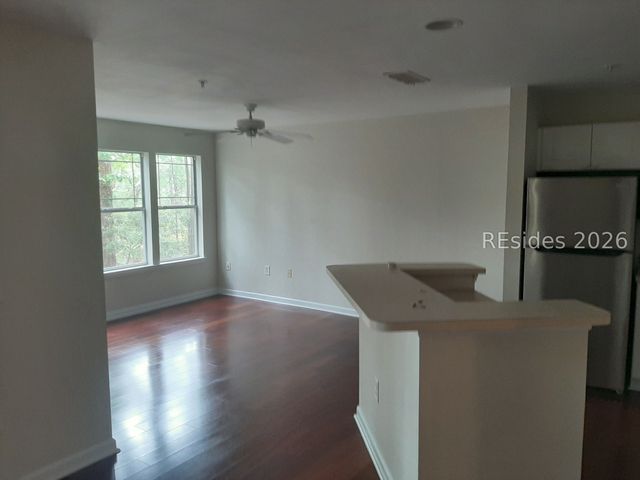 30 Paddle Boat Ln Apt 302, Hilton Head Island, SC 29928