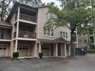 30 Paddle Boat Ln Apt 302, Hilton Head Island, SC 29928