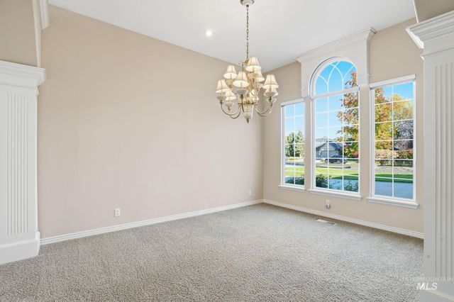 1007 W Oakhampton Drive, Eagle, ID 83616