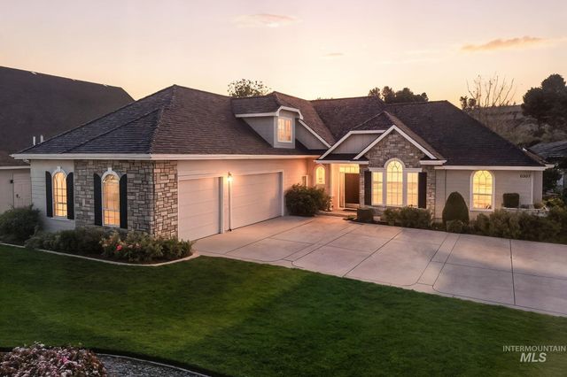 1007 W Oakhampton Drive, Eagle, ID 83616