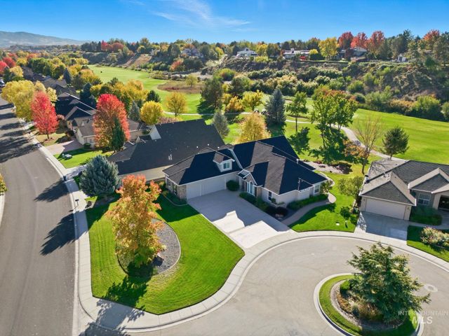 1007 W Oakhampton Drive, Eagle, ID 83616