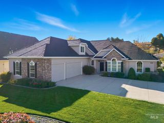 1007 W Oakhampton Drive, Eagle, ID 83616