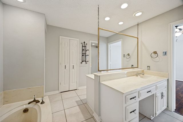 1138 Mill Springs, Richardson, TX 75080