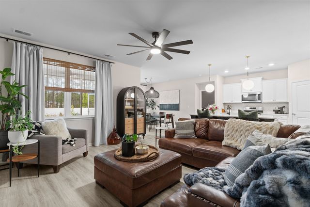 492 Cattle Drive Circle, Myrtle Beach, SC 29588