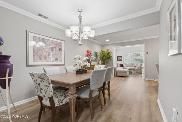 8 Dickenson Court, Freehold, NJ 07728