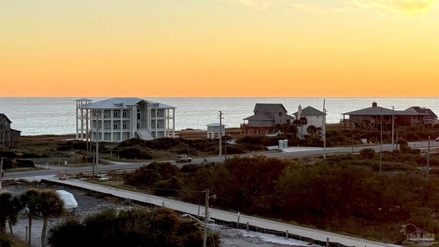 16284 Perdido Key Dr 712, Pensacola, FL 32507