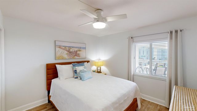 16284 Perdido Key Dr 712, Pensacola, FL 32507